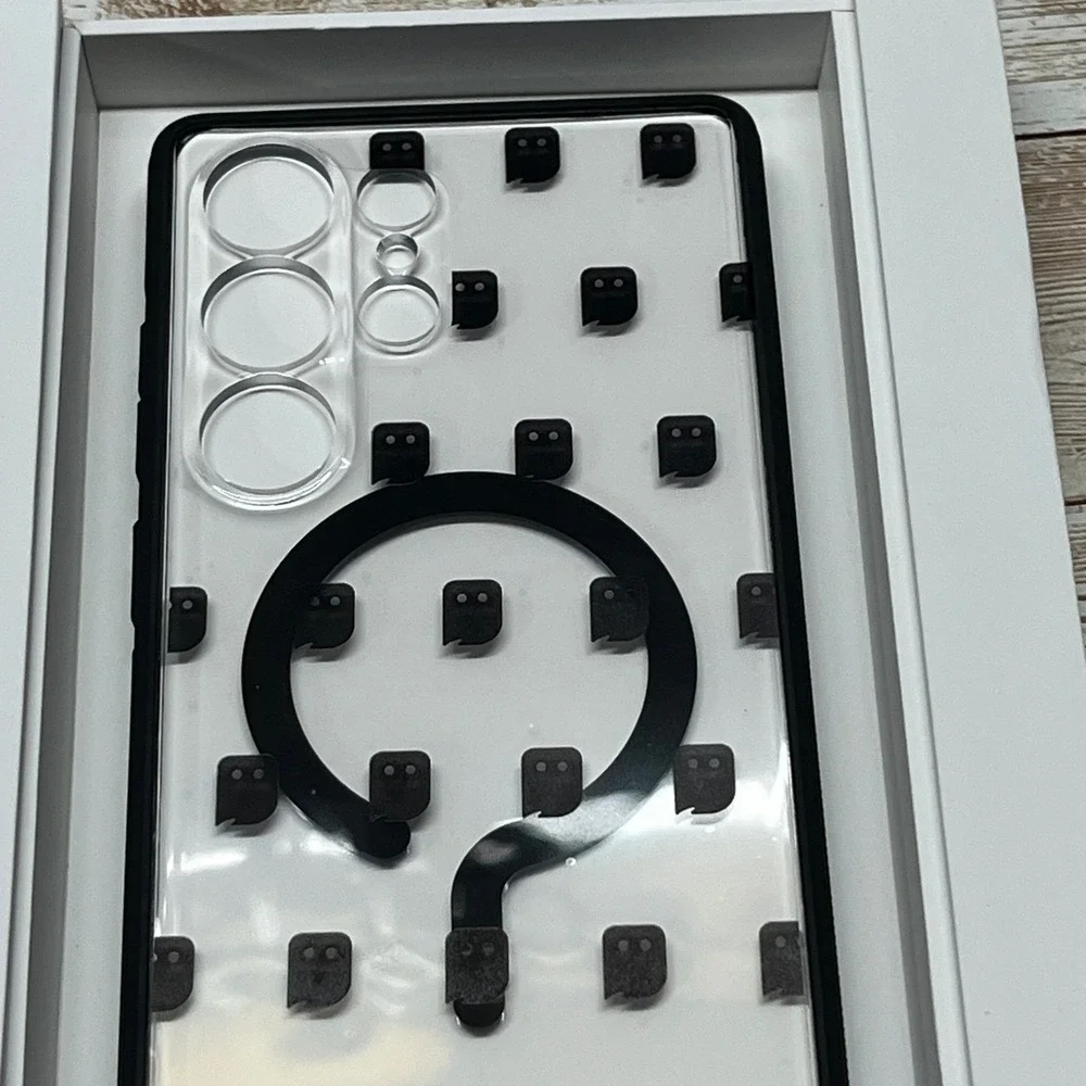 dbrand Ghost Case 2.0 MagSafe Clear Skin for Samsung‎ Galaxy S25 Ultra Open Box